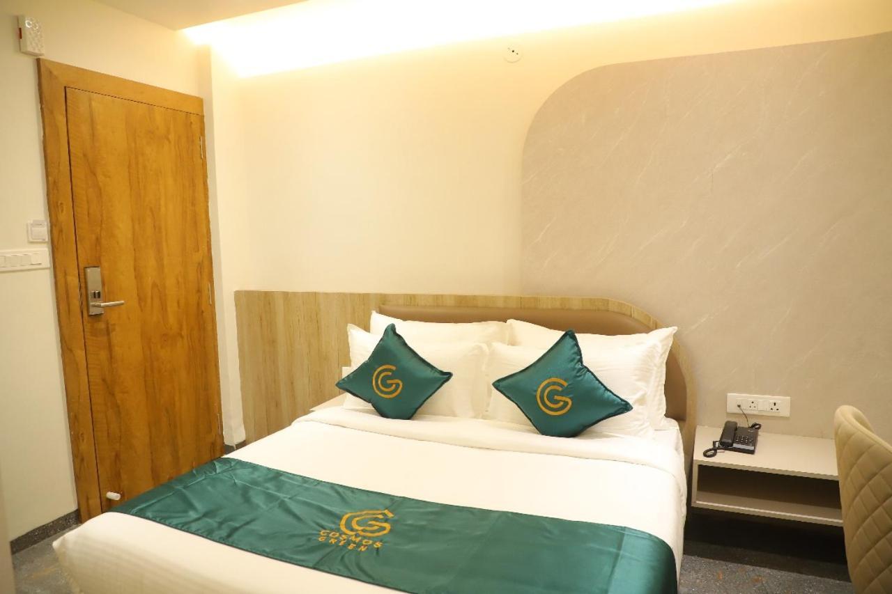 Hotel Cosmos Green Індаур Екстер'єр фото